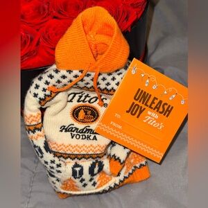 Tito's Handmade Vodka Orange Sweater Gift Set